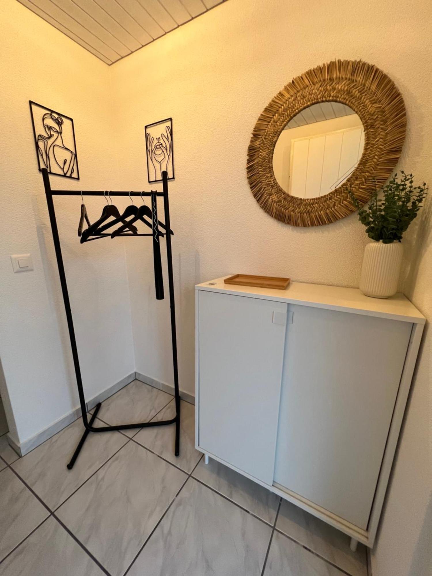 Black&White Apartment Uzwil エクステリア 写真